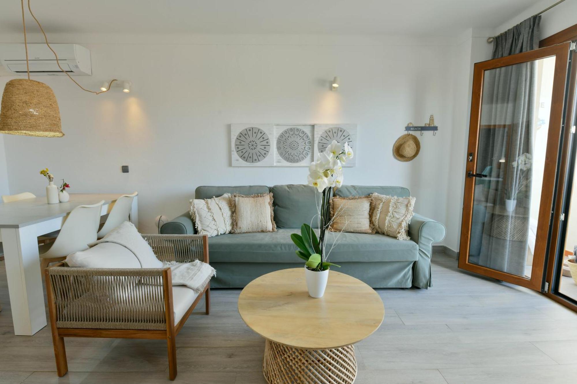 Apartamentos Estanques Colonia de Sant Jordi Esterno foto