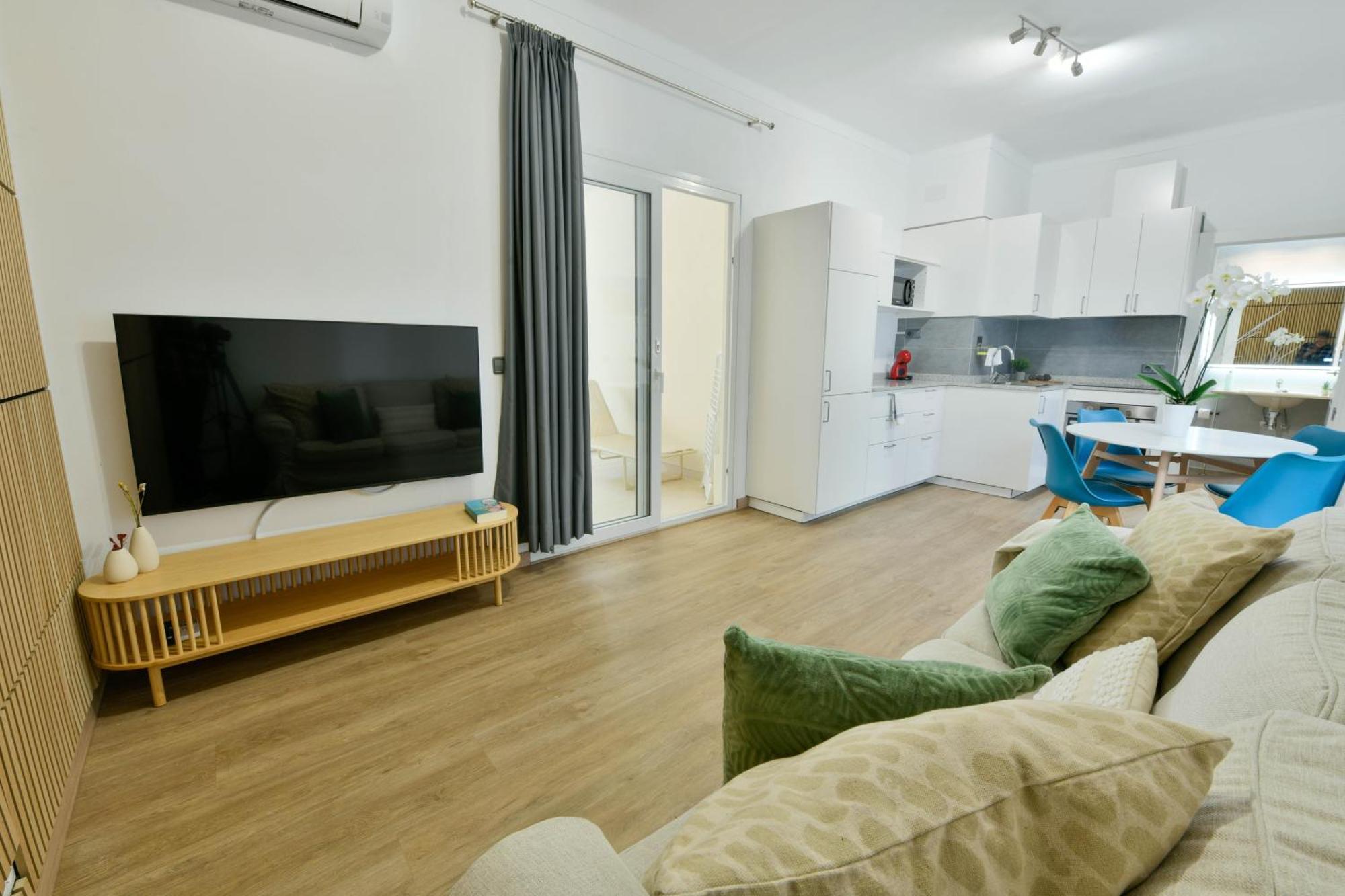 Apartamentos Estanques Colonia de Sant Jordi Esterno foto